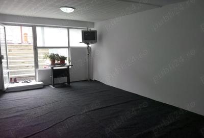 Spațiu comercial, de 35 mp, în 1 Mai - 2