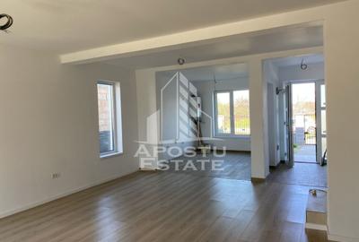 Duplex cu 4 camere cu Canalizare în Moșnița Veche - 5
