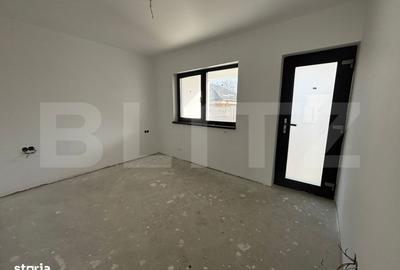 Casă cu 3 camere în Leamna de Jos - 2