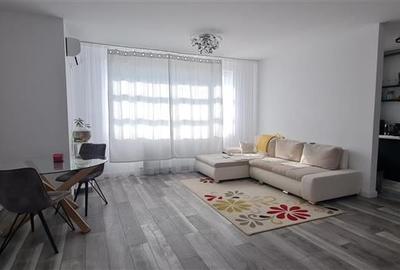 Apartament cu 3 camere decomandat, mobilat în Exterior Vest