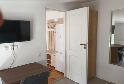 Apartament semidecomandat în Central - 8