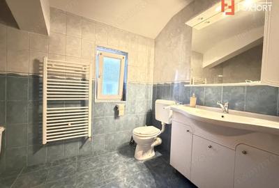 Casă cu 3 camere cu Canalizare în Dumbrăvița - 3