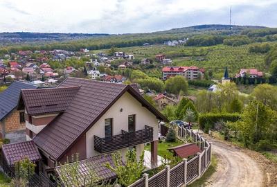 Casă cu Teren 380 Mp în Bârnova - 5
