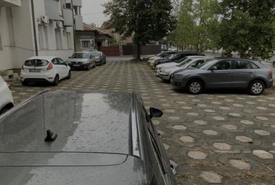 Spațiu comercial, de 745 mp, în Central - 2