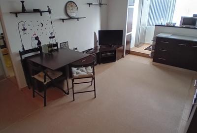 Ap 2 camere  Margeanului etaj 3/ Parcare - 7