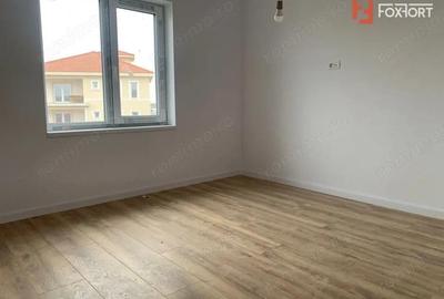 Casă cu 5 camere cu Teren 571 Mp în Giarmata - 12