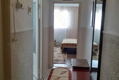 Vanzare Apartament 3 camere cf.2, etajul 4, Zona Hipodrom la G-uri, cadastru. Vanzare Apartament 3 camere cf.2, etajul 4, Zona Hipodrom la G-uri, cadastru. - 7