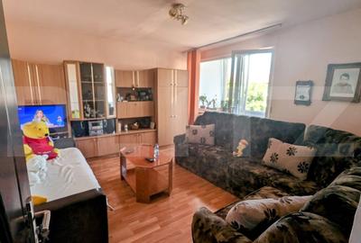 Apartament, 2 camere, decomandat, et. intermediar. - 3