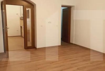 Apartament cu 8 camere nedecomandat în Iosefin - 4