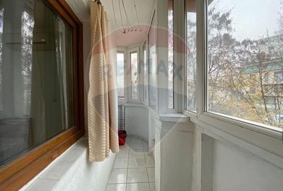 De inchiriat garsoniera in zona Vitan Mall - 11