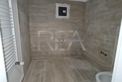 Apartament cu 4 camere semidecomandat în Păcii - 17