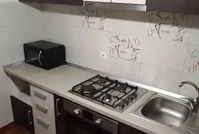 Apartament cu 2 camere decomandat în Blașcovici