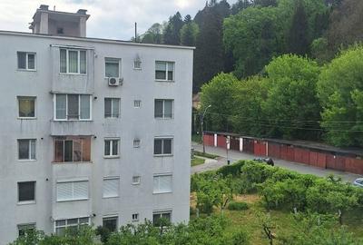 Apartament cu 2 camere decomandat în Central - 2
