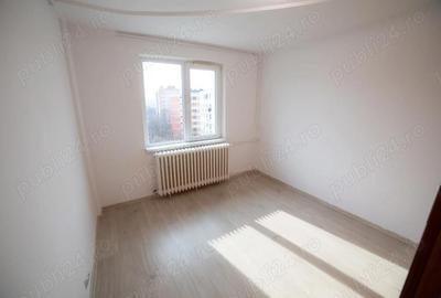 Apartament cu 3 camere semidecomandat în Tei - 4