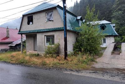 Casă cu Teren 552 Mp în Băiuț - 8