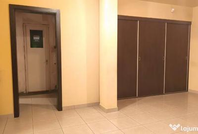 Apartament cu 3 camere decomandat în 22 Decembrie - 5