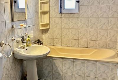 Apartament cu 3 camere decomandat în Unirii Centru - 2