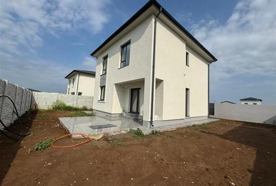 Casă individuală cu 4 camere cu Teren 350 Mp în Berceni - 3