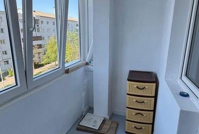 Apartament cu 3 camere în Mioriței - 11