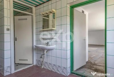 Spațiu comercial, de 178 mp, în Bacova - 10