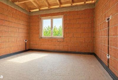 Casă cu 4 camere în Remetea Mare - 6