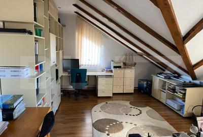 Casă cu 7 camere cu Teren 587 Mp în Valea - 14