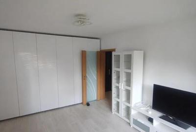 Apartament cu 3 camere, decomandat - zona Racadau.. - 3