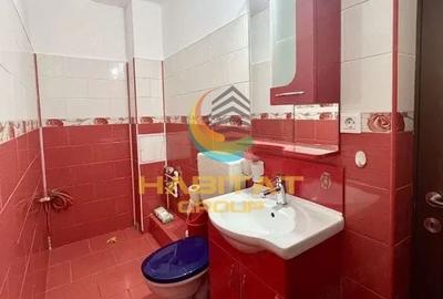 Apartament cu 3 camere semidecomandat în Central - 4