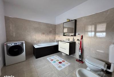 Apartament cu 3 camere în Tractorul - 7