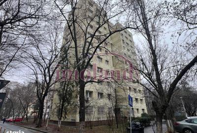 Apartament cu 3 camere în Drumul Taberei - 9