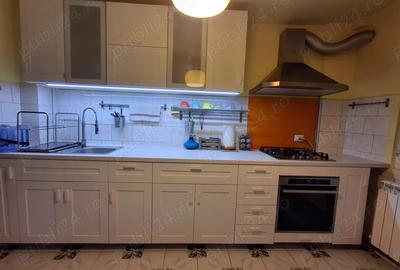 Apartament cu 3 camere decomandat în Central - 5