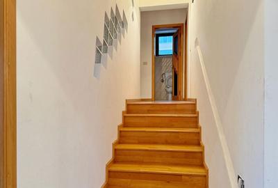 Casă individuală cu 7 camere cu Canalizare în Craiter - 23