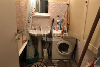 Casă individuală cu 2 camere cu Canalizare în Central - 3