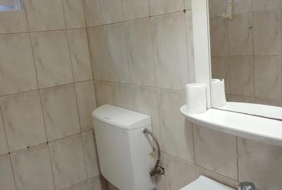 Casă cu 1 camere cu Teren 170 Mp în Sebastian