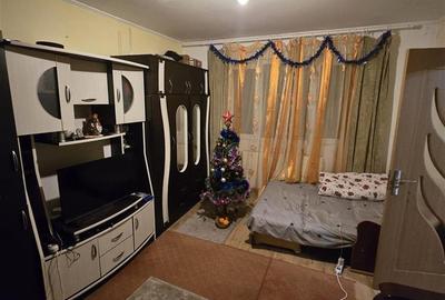 Etaj 2/4 Apartament 2 camere. Pta voievozilor - 2