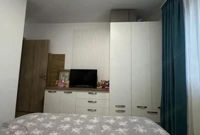 Apartament cu 2 camere decomandat, mobilat în Central