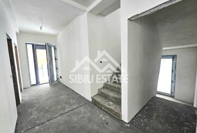 Casă individuală cu 5 camere cu Canalizare în Est - 3