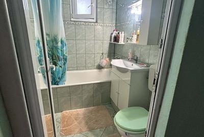 Apartament cu 4 camere semidecomandat în Micro 38 - 10