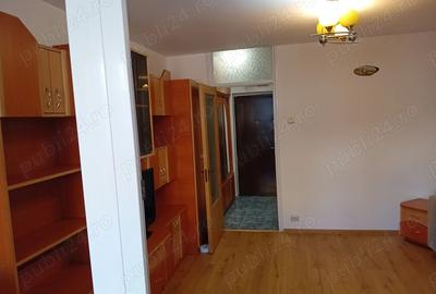 Inchiriez garsoniera - 2