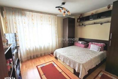 Apartament cu 3 camere decomandat în 13 Septembrie - 14
