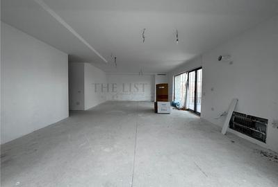 Apartament cu 4 camere decomandat în Herăstrău - 2