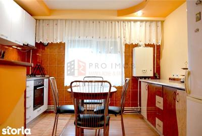 Apartament cu 3 camere decomandat în Central - 4