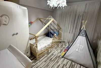 Apartament cu 3 camere decomandat în Soarelui - 2