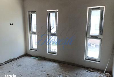 Casă cu 4 camere cu Canalizare în Florești - 3