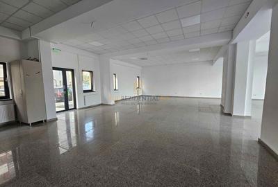 Inchiriere spatiu comercial 189 mp, vad ridicat si 7 locuri de parcare - 12