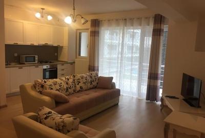 Apartament cu 4 camere, mobilat în Băneasa