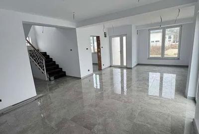 Casă cu 4 camere în Pasărea - 4