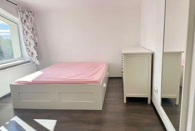 Casă cu 4 camere cu Teren 700 Mp în Central - 1