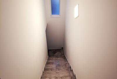 Casă tip înșiruită modernă de vânzare în Dumbrăvița - 12