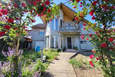 Vanzare casa situata in Targu Jiu, strada George Co?buc - 10